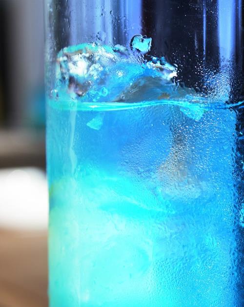 Blue Polar Bear cocktail