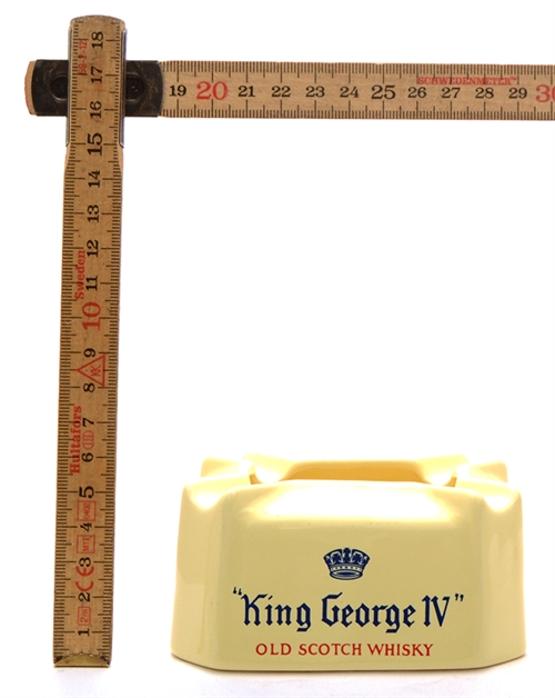 Ashtray with King George IV whiskey logo 3