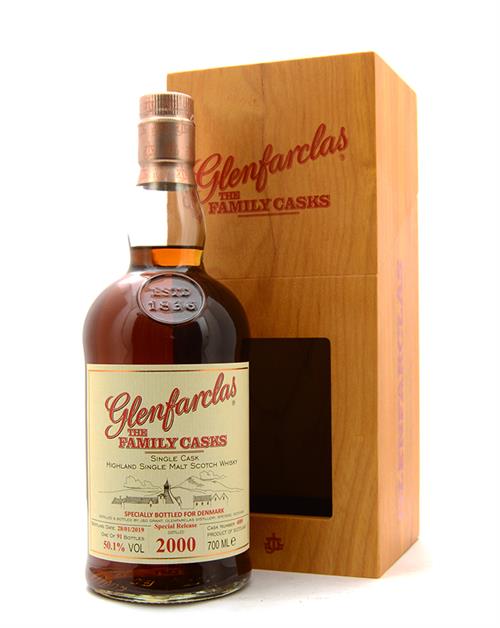 Glenfarclas 2000/2019 The Family Casks 19 years Single Highland Malt Scotch Whisky 50.1%.