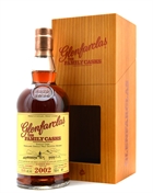 Glenfarclas 2002/2022 The Family Casks 20 years Highland Single Malt Scotch Whisky 70 cl 50,6%.