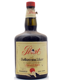 Pirate Blackcurrant Rum Liqueur Vintage Bottle 7 Danish Blackcurrant Liqueur 1 Litre 21.5%