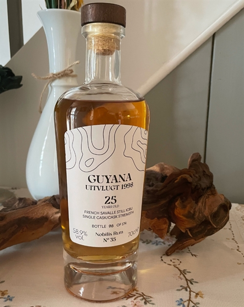 Review of Nobilis Rum Guyana Uitvlugt 1998 ICB/U 25 yo - by Romblogger Sylvia H. Holm